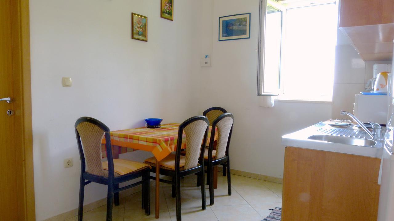 Beach Front Apartments Balica Rat Omiš Exteriér fotografie